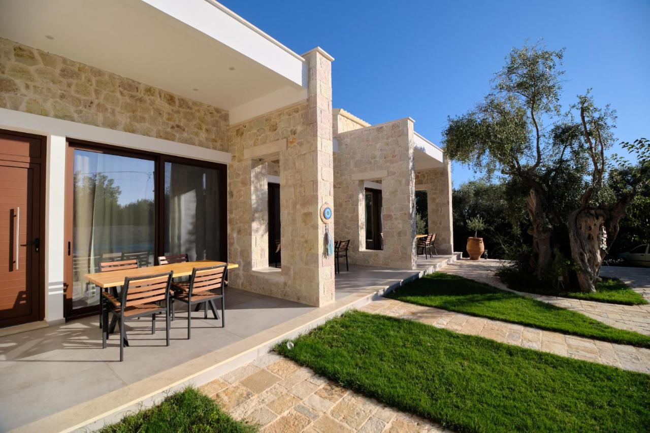 Zefiros Luxury Apartments Syvota Exterior photo