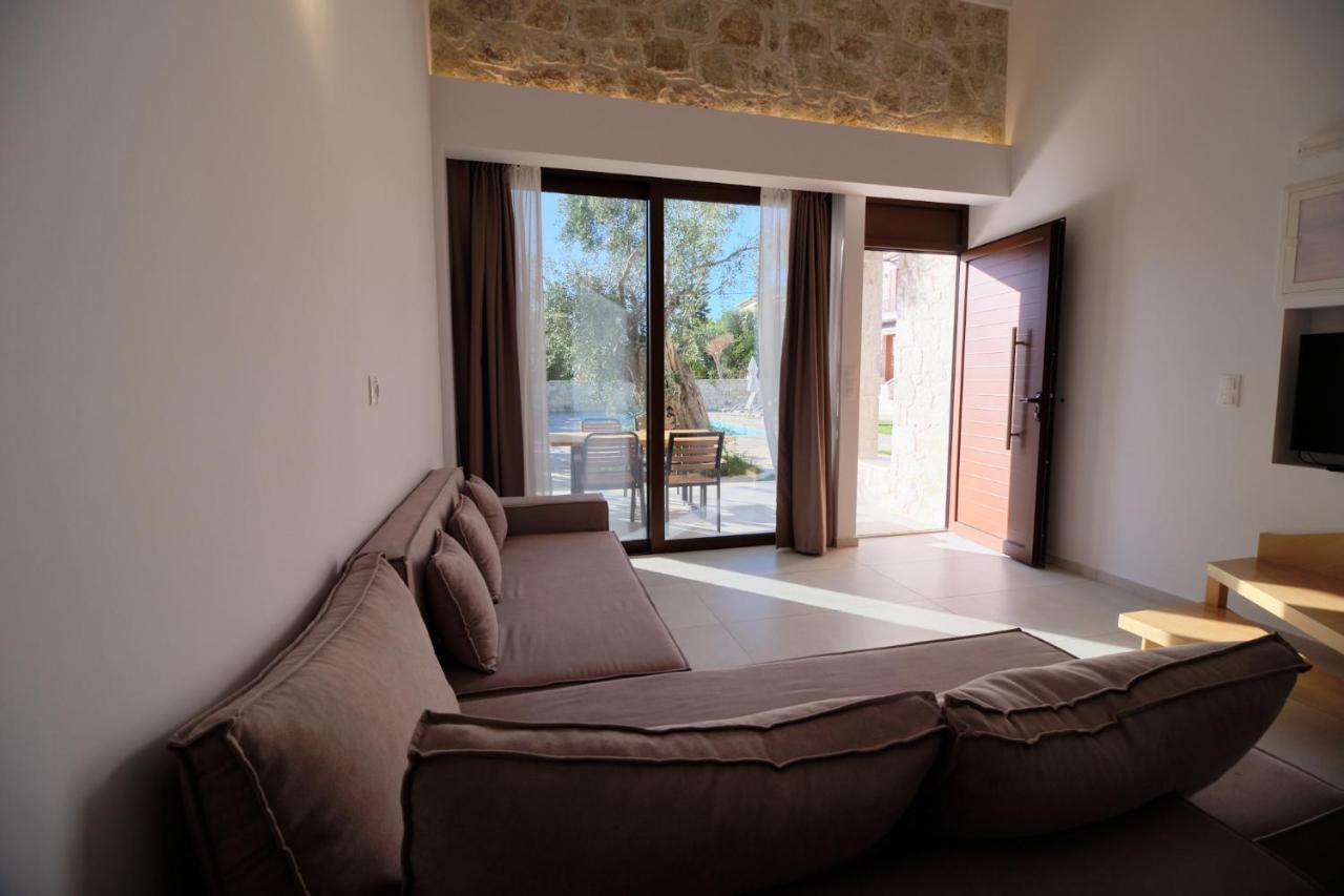 Zefiros Luxury Apartments Syvota Exterior photo