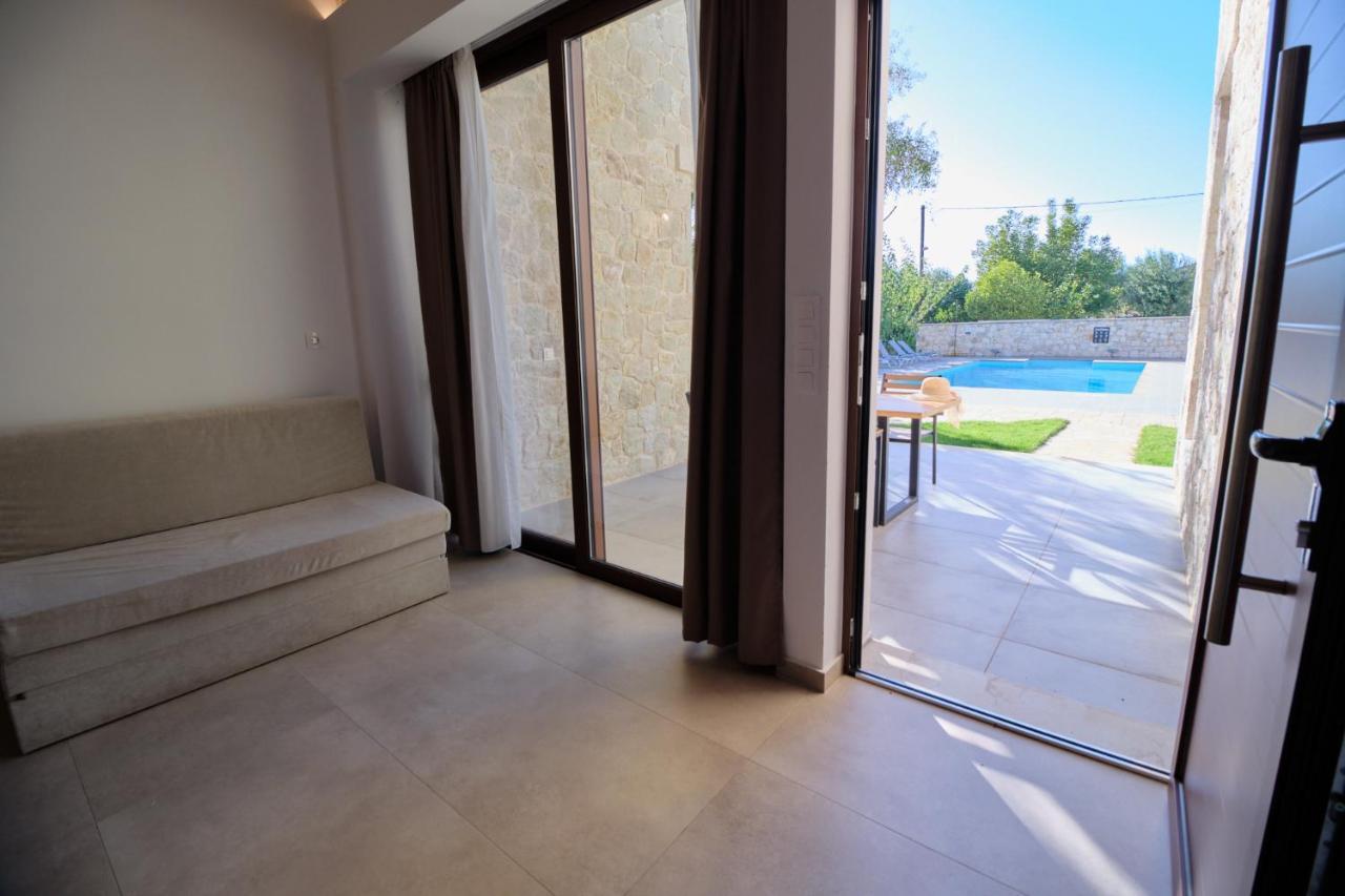 Zefiros Luxury Apartments Syvota Exterior photo