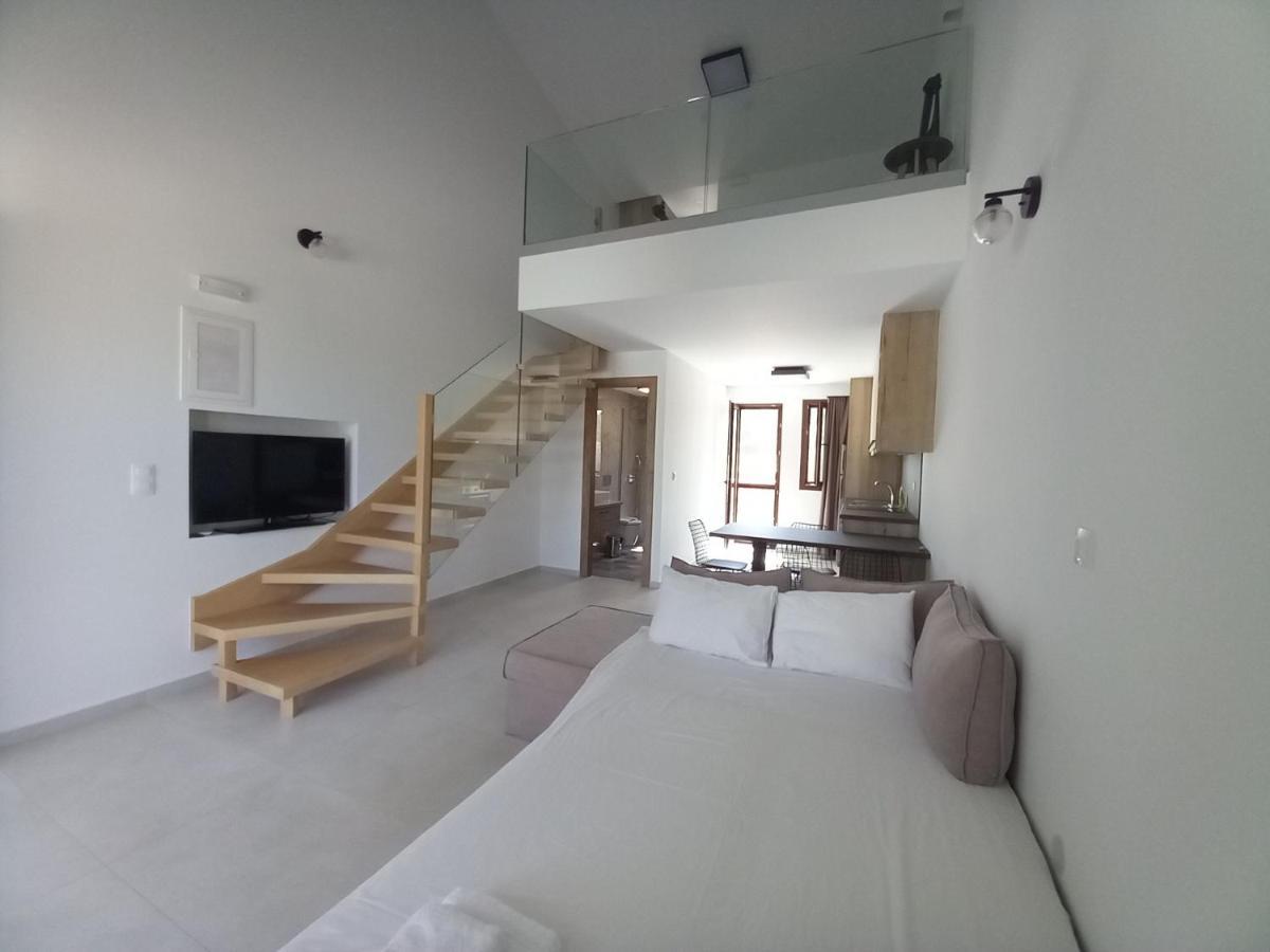 Zefiros Luxury Apartments Syvota Exterior photo