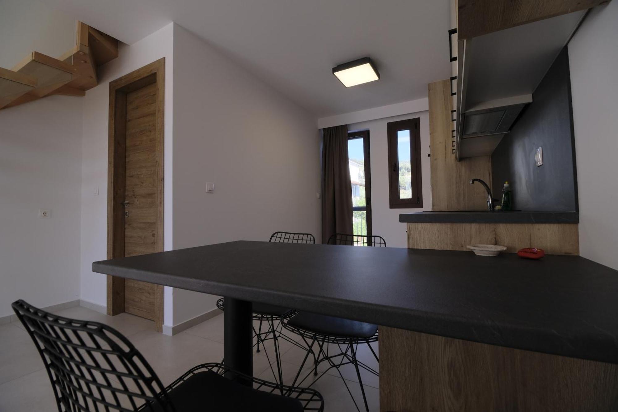 Zefiros Luxury Apartments Syvota Exterior photo